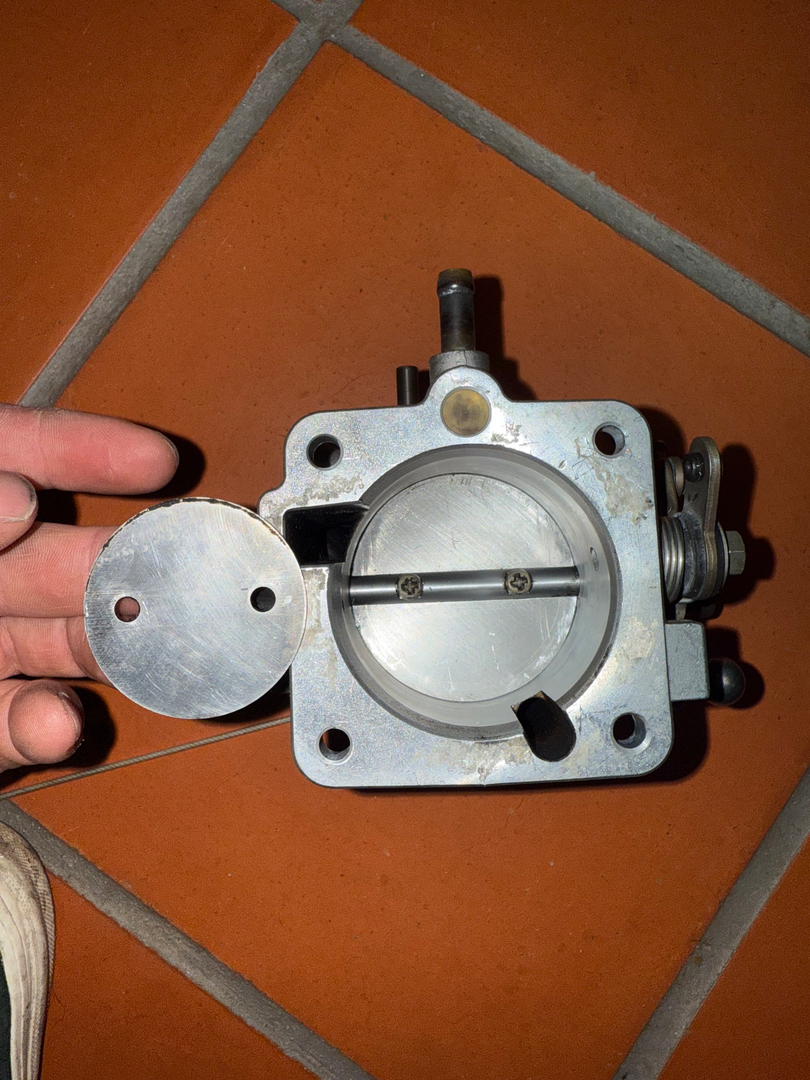 Borboleta de admissão C14SE 